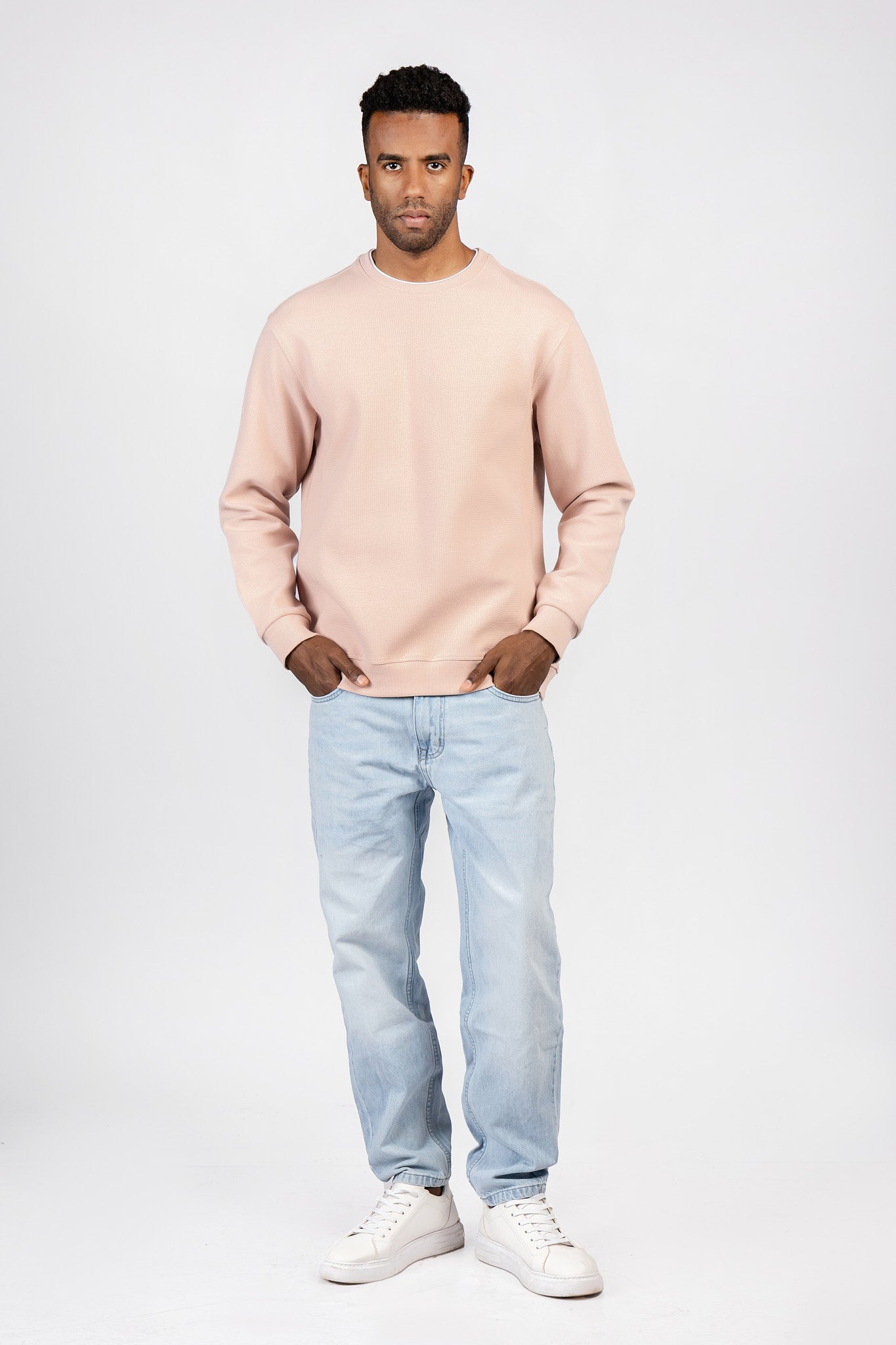Rounded Neck Borsh Sweatshirt – SWT/26701