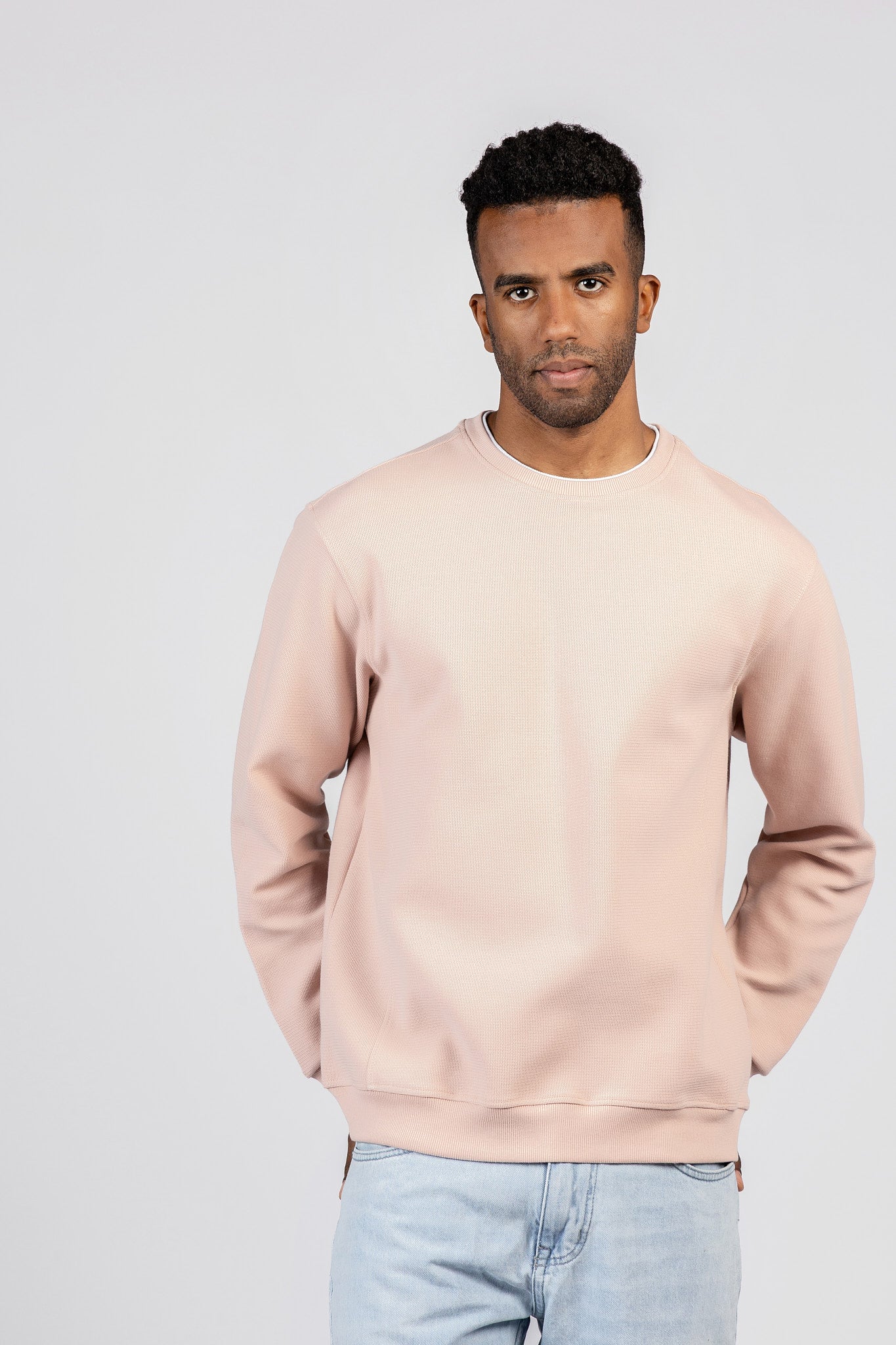 Rounded Neck Borsh Sweatshirt – SWT/26701