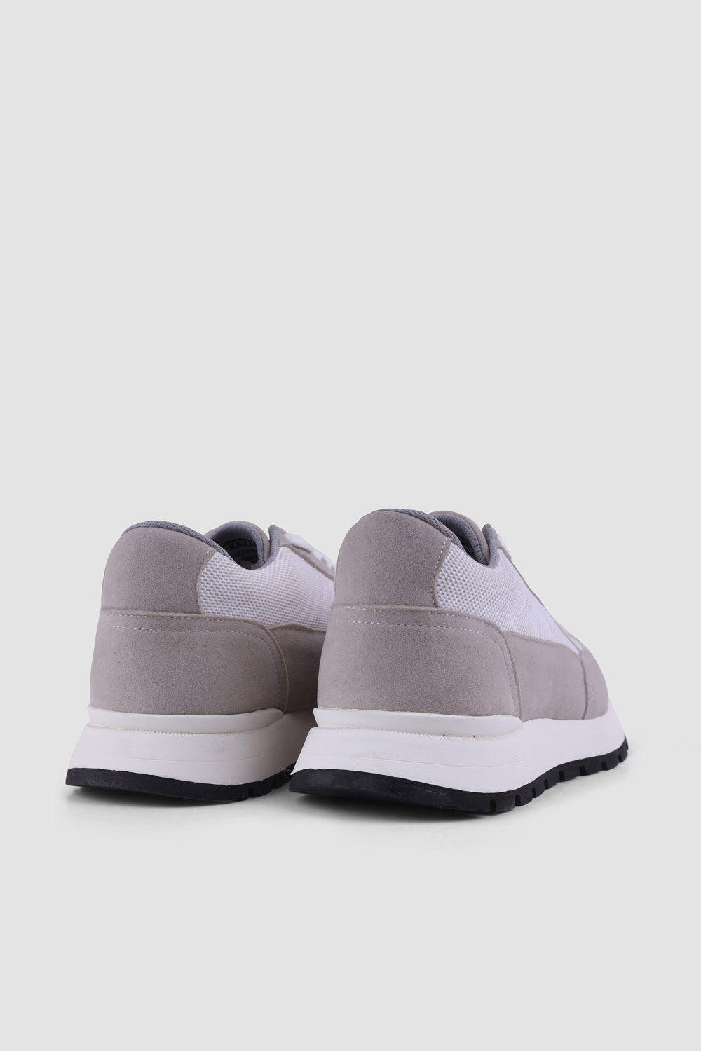 Fashion Sneakers – Suede / Synthetic Leather