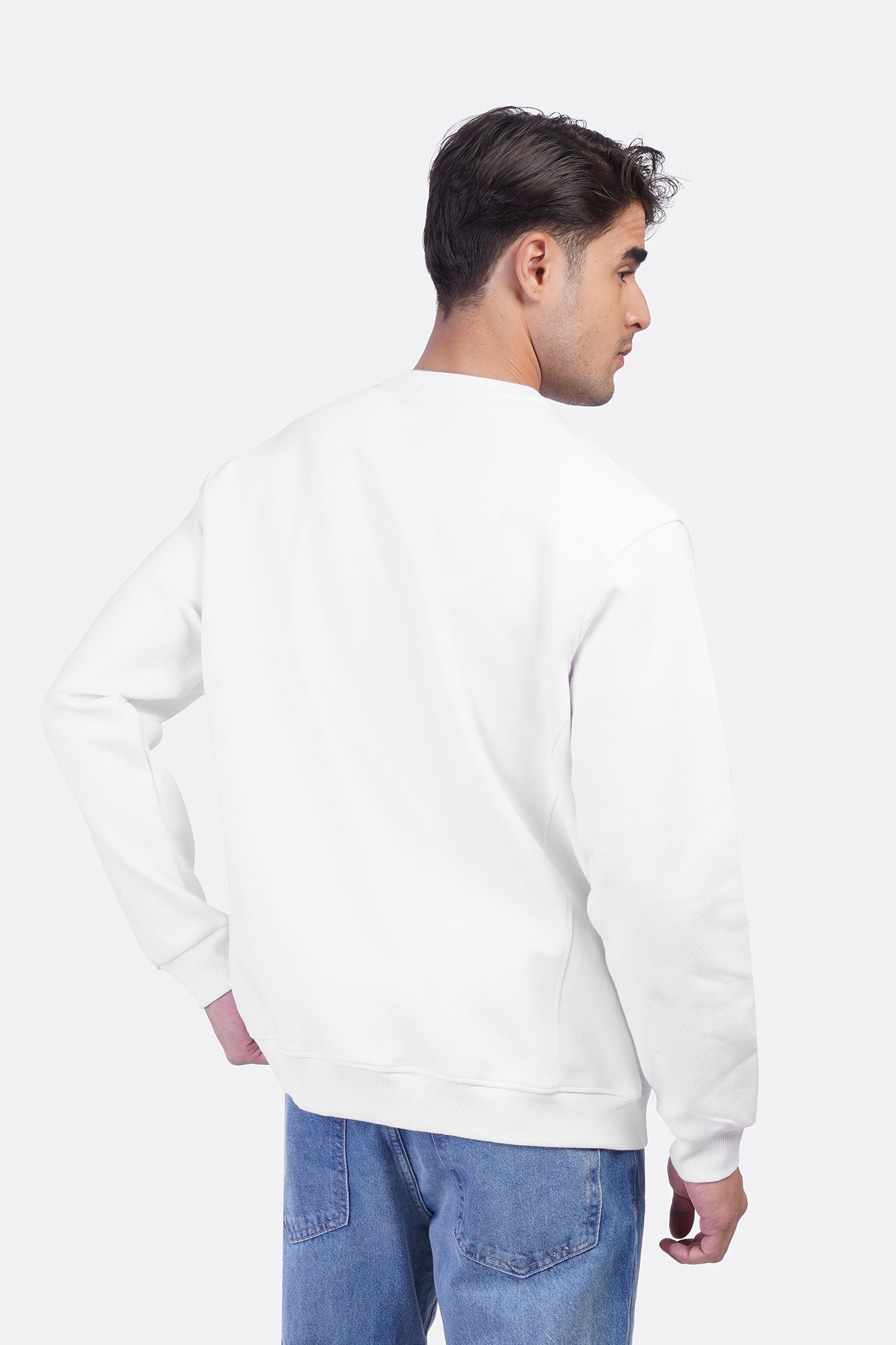 Rounded Neck Borsh Sweatshirt – SWT/26701