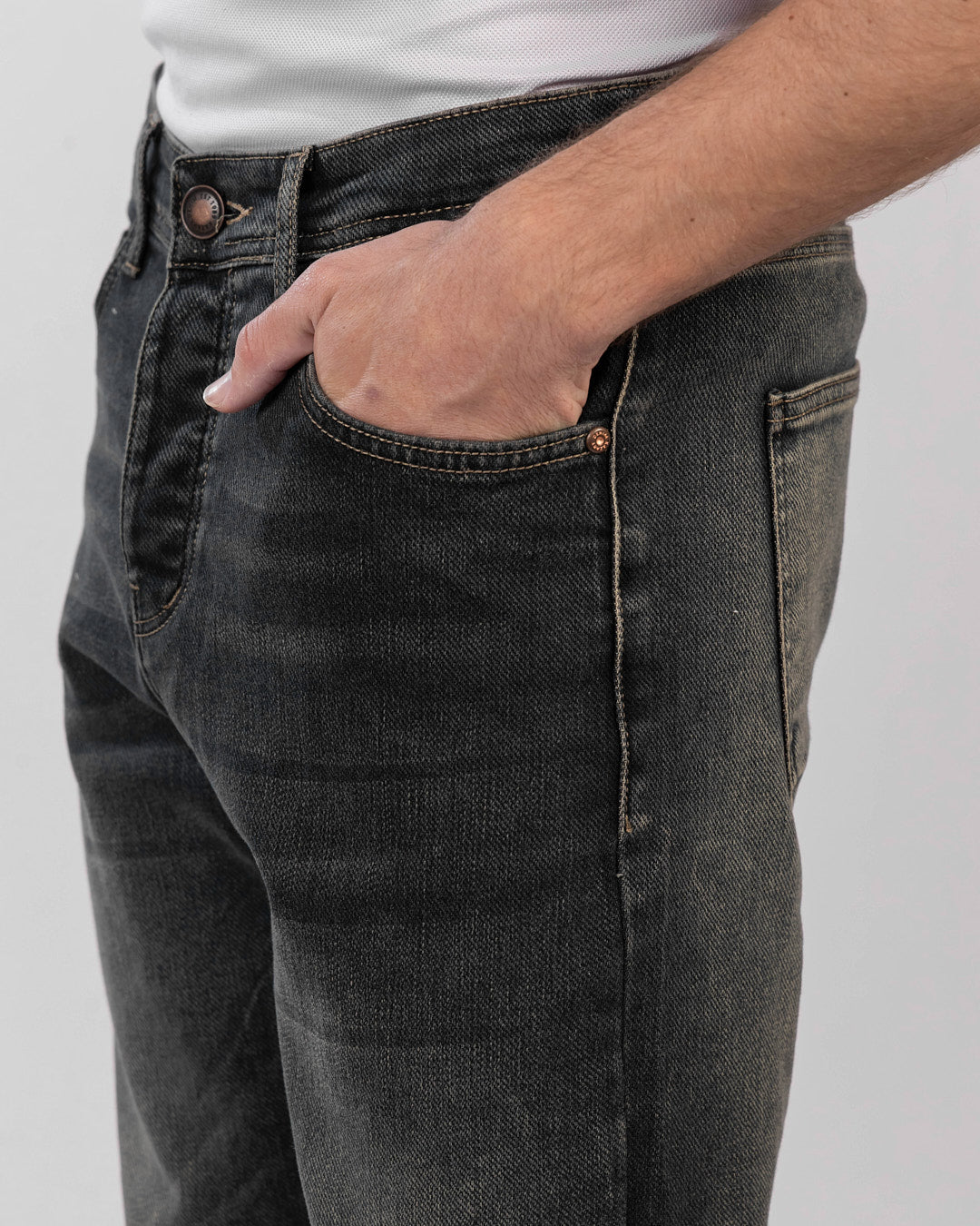 Slim-Fit Denim Pants with Zipper Closure