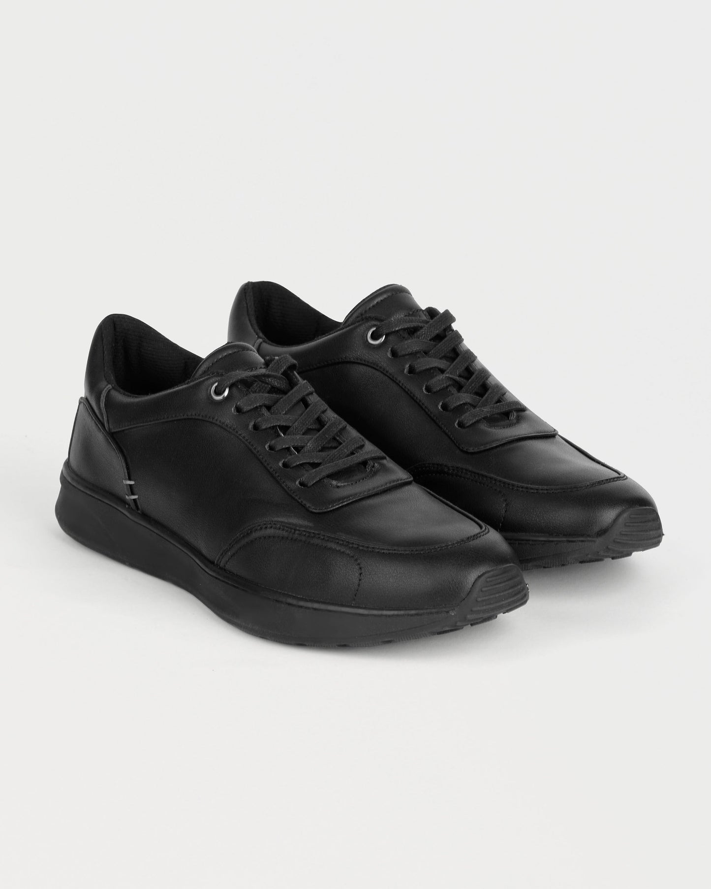 SNEAKER-129