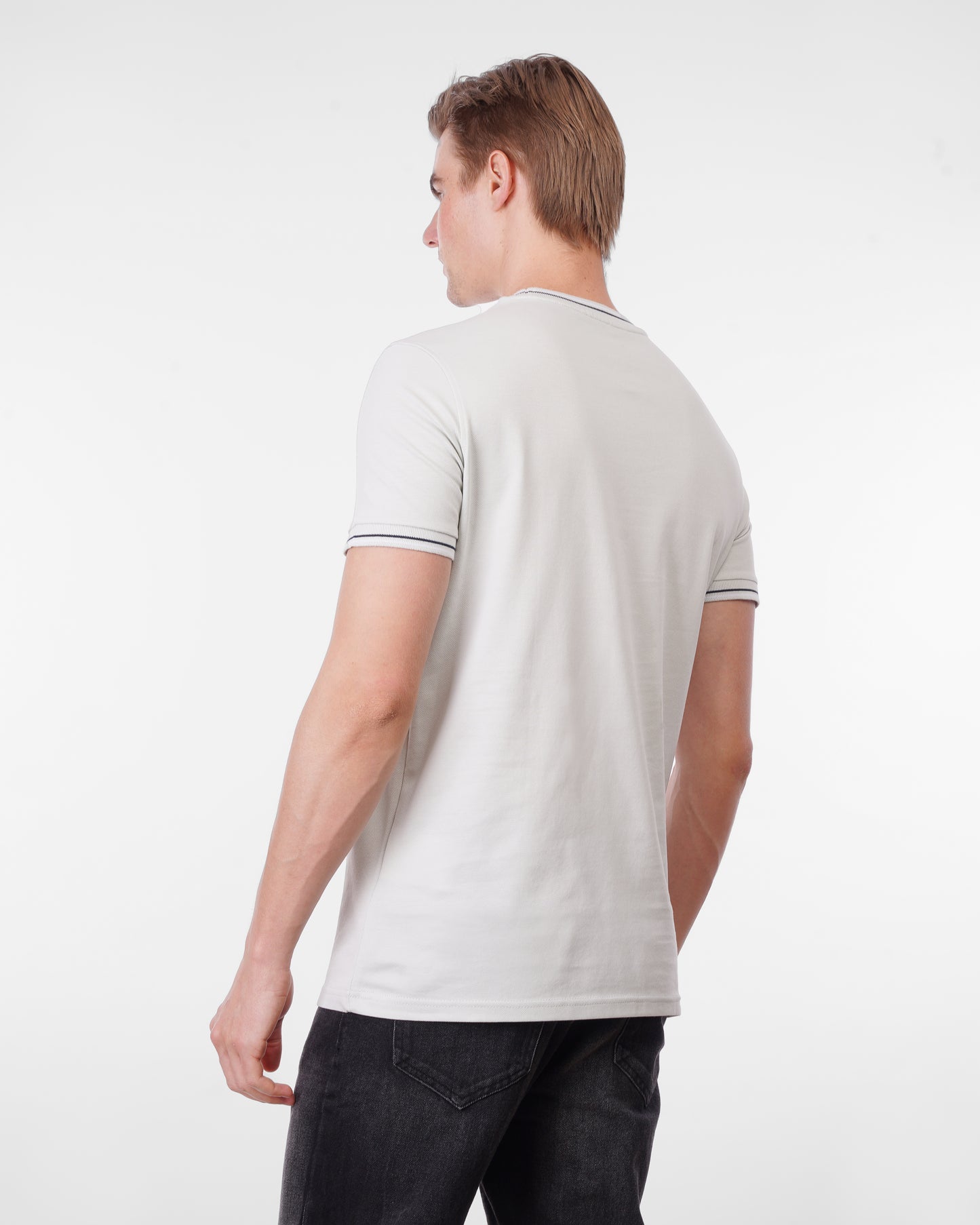 Basic Round T-shirt - 25120