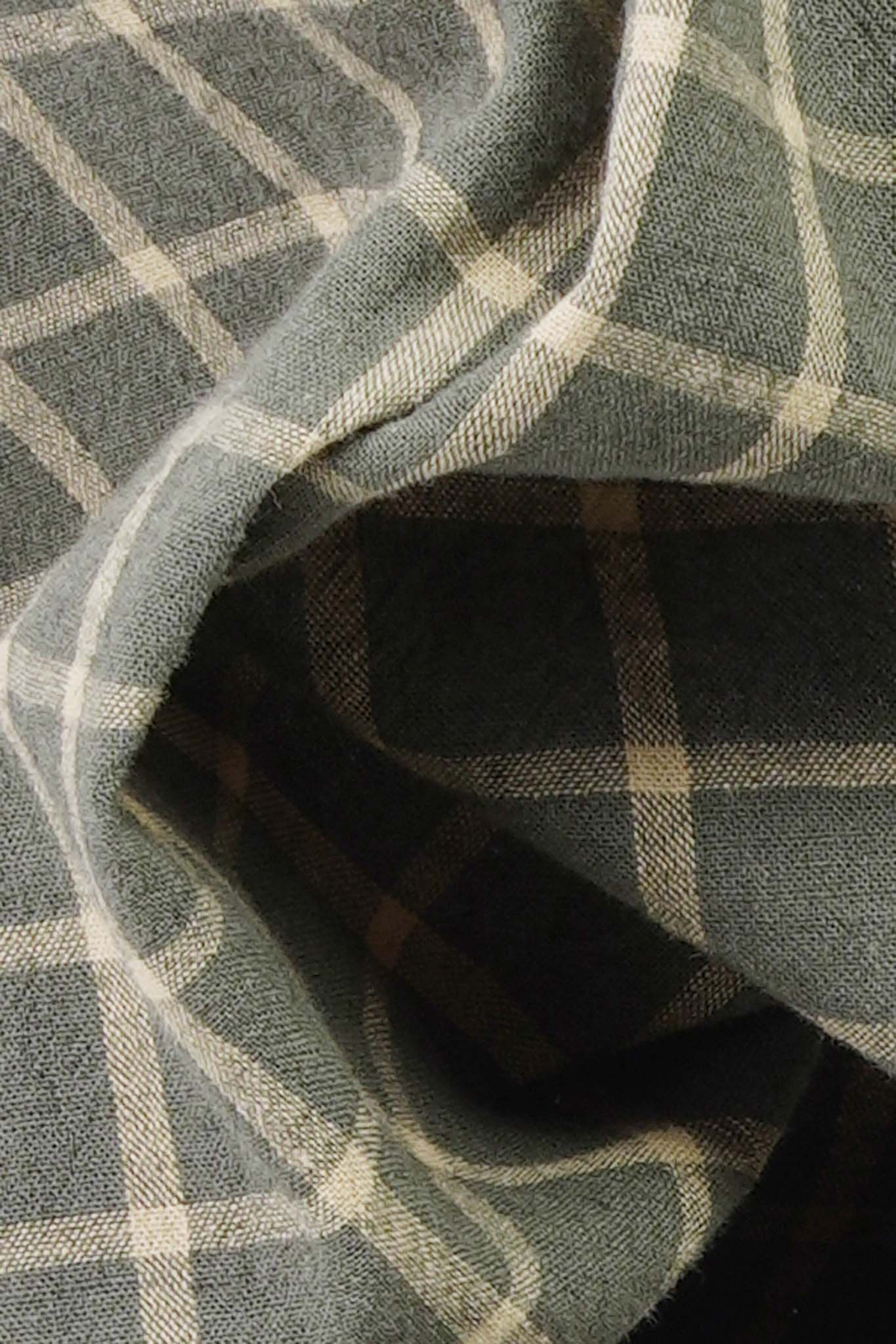 Minimal Linen Shirt