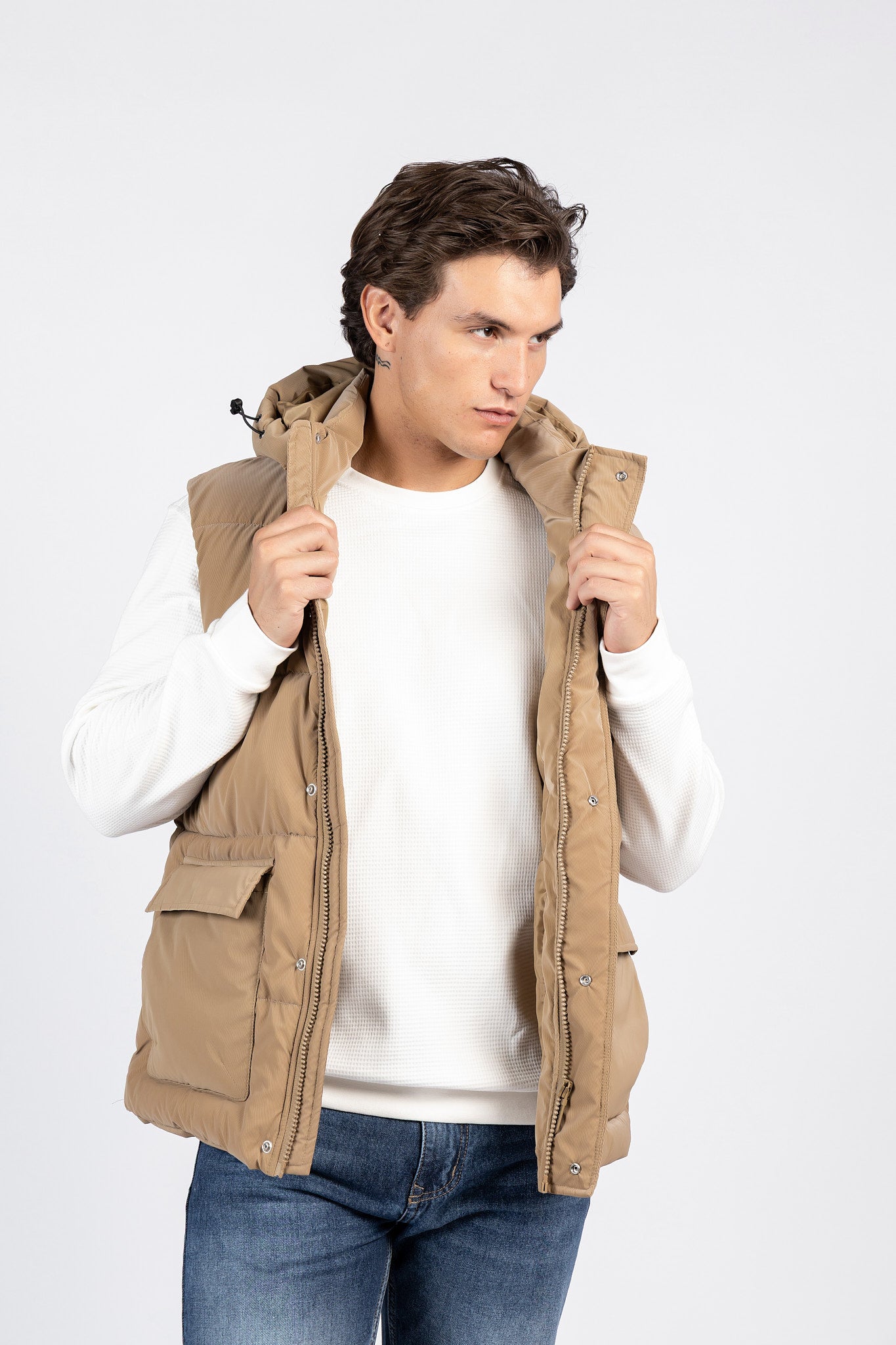 Buffer W. Capicho Water Brov Vest VST/26613