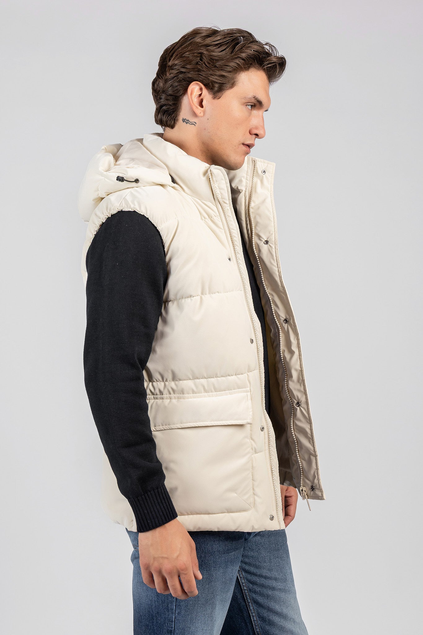 Buffer W. Capicho Water Brov Vest VST/26613