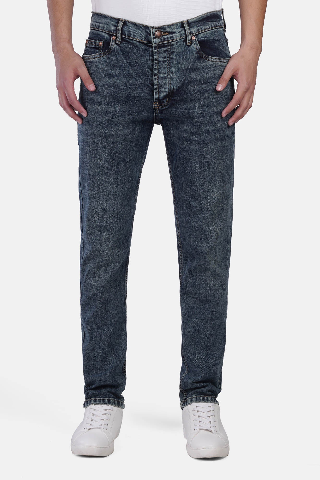 Slim-Fit Jeans