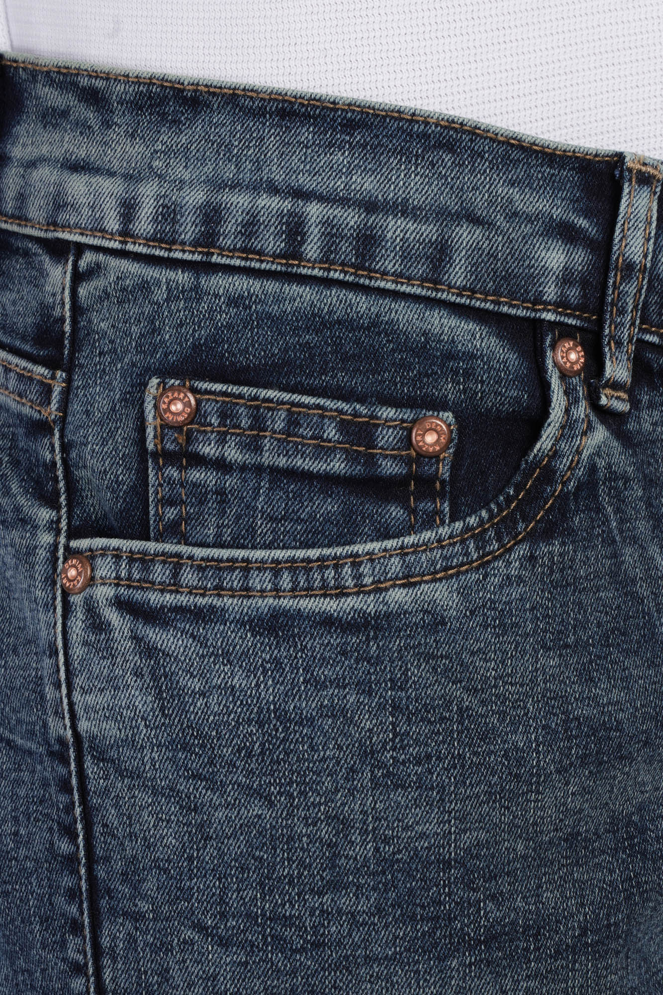 Slim-Fit Jeans