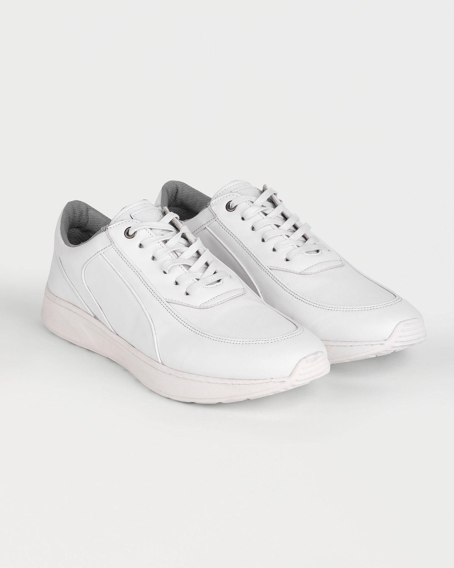 SNEAKER-128