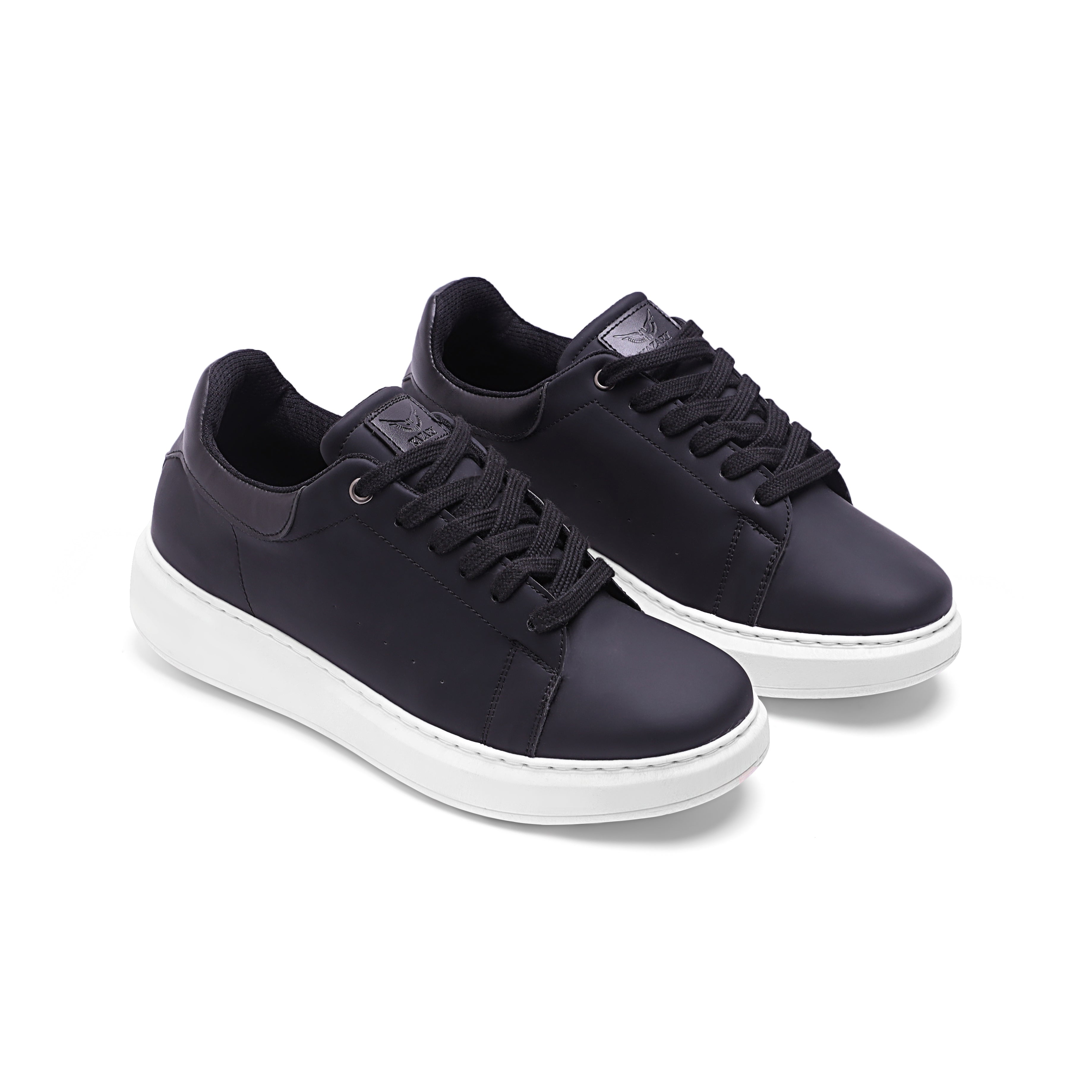 Essential Leather Sneaker - 150